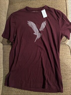 American Eagle Outfitters Maroon Crew Neck Tee with Subtle Logo